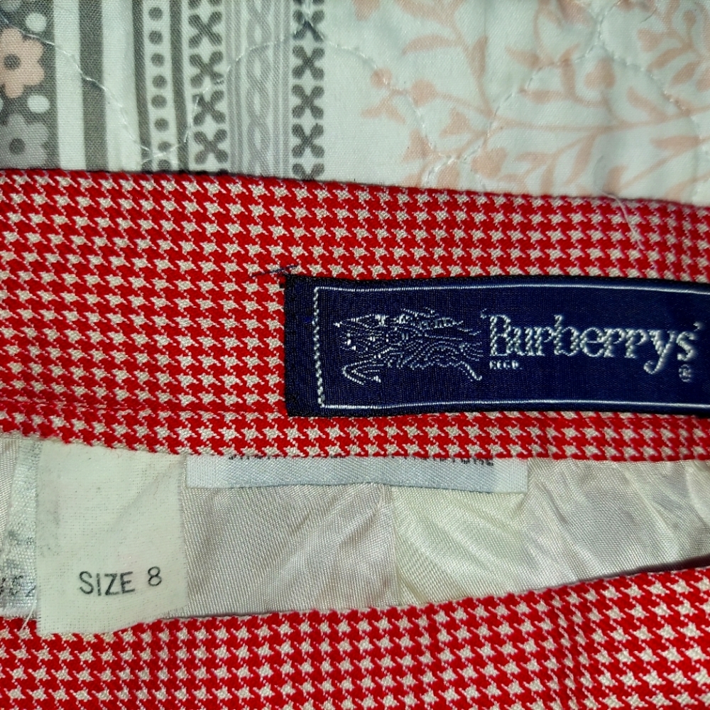 Burberry Houndstooth Pencil Skirt